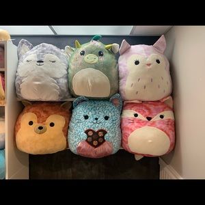 VARIOUS 16” SQUISHMALLOWS